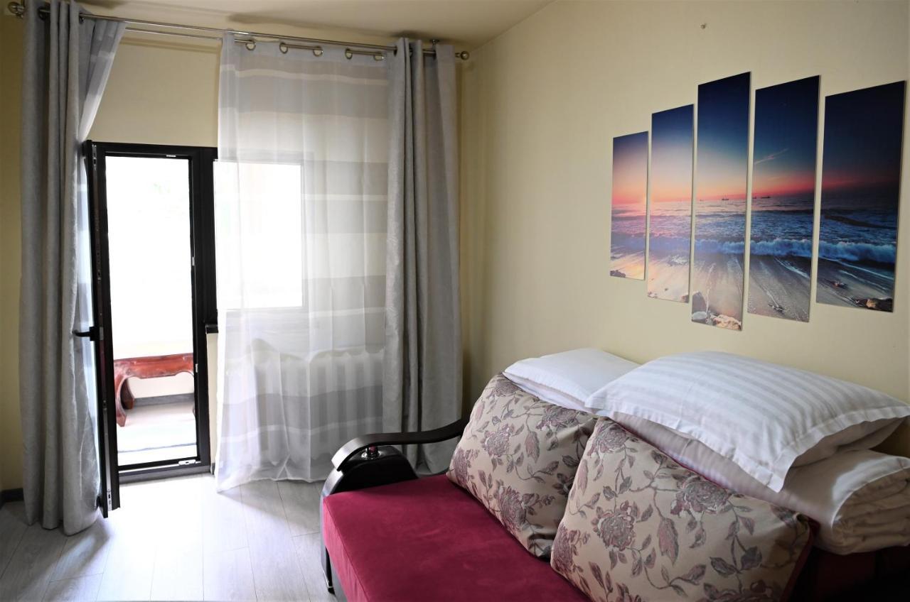 Marin Hotel Apartment Брашов Экстерьер фото