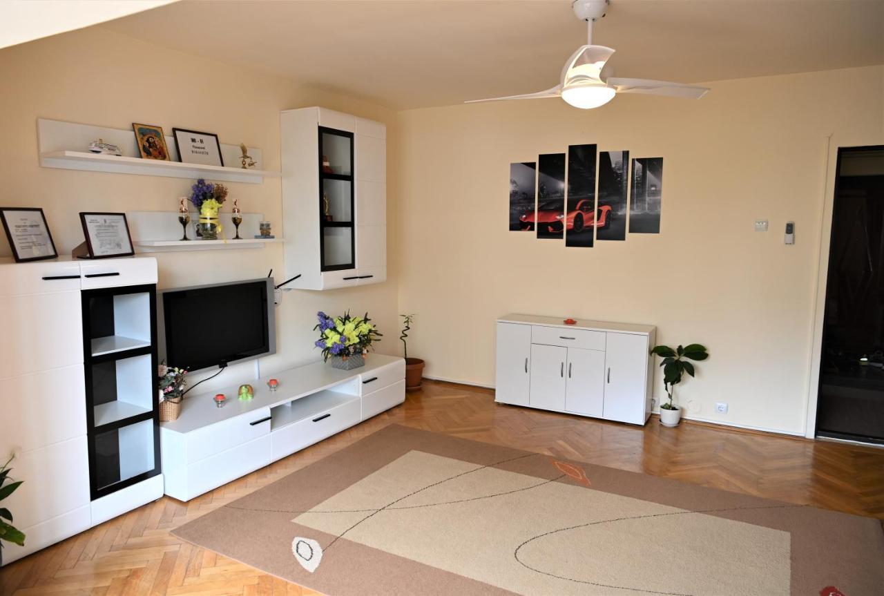 Marin Hotel Apartment Брашов Экстерьер фото